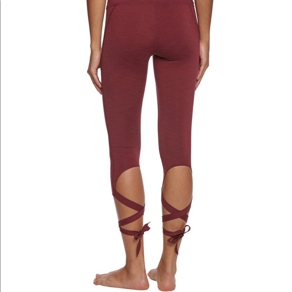 Manduka Leggings